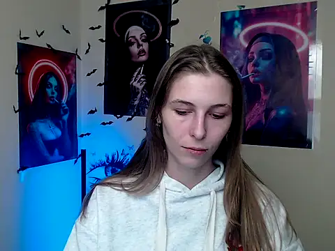 StrangerGi online show from 10-31-25, 01:01