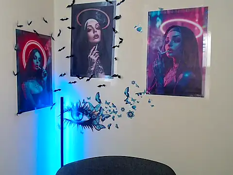 StrangerGi online show from 02-19-26, 01:29