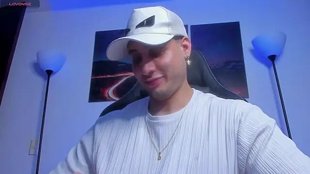 matt saill online show from 12-16-25, 01:21