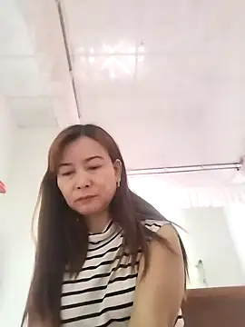 Snapshot of Sexy-ladyboobs20 chatting on 12-26-24, 01:18 Sexy-ladyboobs20 online show from 12-26-24, 01:18