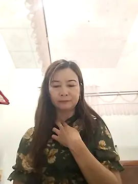 Snapshot of Sexy-ladyboobs20 chatting on 01-04-25, 10:34 Sexy-ladyboobs20 online show from 01-04-25, 10:34