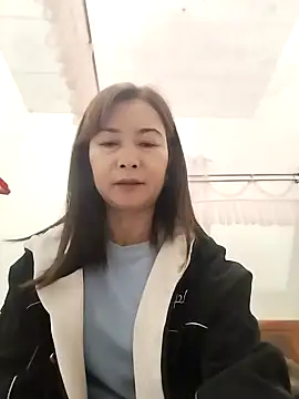 Snapshot of Sexy-ladyboobs20 chatting on 01-08-25, 10:48 Sexy-ladyboobs20 online show from 01-08-25, 10:48