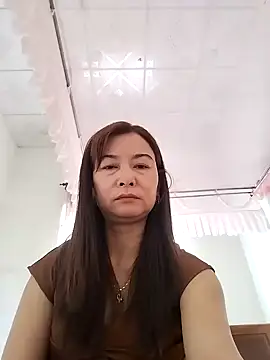 Snapshot of Sexy-ladyboobs20 chatting on 01-12-25, 07:00 Sexy-ladyboobs20 online show from 01-12-25, 07:00