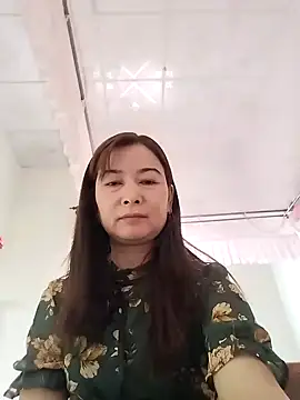 Snapshot of Sexy-ladyboobs20 chatting on 01-15-25, 02:49 Sexy-ladyboobs20 online show from 01-15-25, 02:49