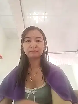 Snapshot of Sexy-ladyboobs20 chatting on 01-16-25, 08:33 Sexy-ladyboobs20 online show from 01-16-25, 08:33