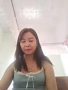 Snapshot of Sexy-ladyboobs20 chatting on 01-17-25, 06:26 Sexy-ladyboobs20 online show from 01-17-25, 06:26