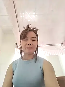 Snapshot of Sexy-ladyboobs20 chatting on 01-21-25, 05:38 Sexy-ladyboobs20 online show from 01-21-25, 05:38