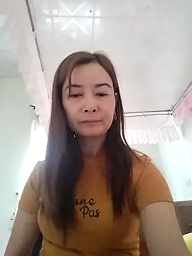 Snapshot of Sexy-ladyboobs20 chatting on 02-14-25, 12:09 Sexy-ladyboobs20 online show from 02-14-25, 12:09