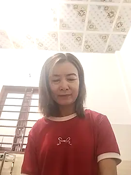 Snapshot of Sexy-ladyboobs20 chatting on 09-24-25, 12:58 Sexy-ladyboobs20 online show from 09-24-25, 12:58