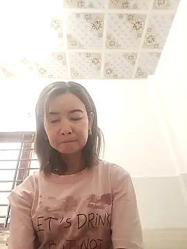 Snapshot of Sexy-ladyboobs20 chatting on 10-08-25, 01:14 Sexy-ladyboobs20 online show from 10-08-25, 01:14