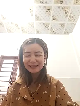 Snapshot of Sexy-ladyboobs20 chatting on 10-26-25, 01:11 Sexy-ladyboobs20 online show from 10-26-25, 01:11