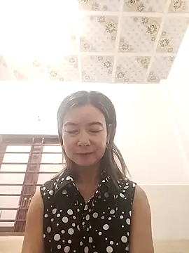 Sexy-ladyboobs20 online show from 12-02-25, 01:33