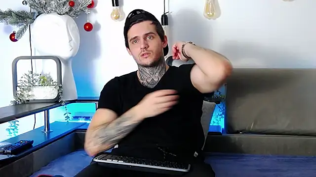 CarterCole online show from 01-14-25, 04:08