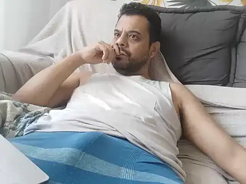 HornyBeachBoyBR online show from 09-19-25, 01:12