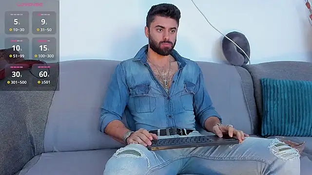 Snapshot of RawAdam chatting on 01-26-25, 06:17 RawAdam online show from 01-26-25, 06:17