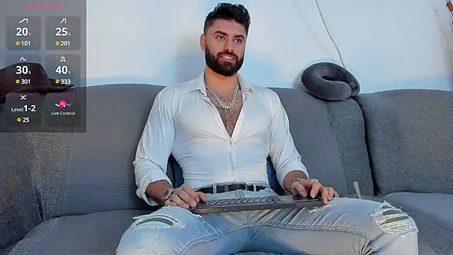 Snapshot of RawAdam chatting on 02-06-25, 05:25 RawAdam online show from 02-06-25, 05:25
