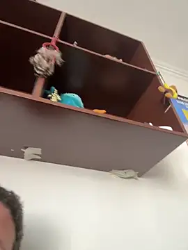 extremeprofesor online show from 10-15-25, 08:31