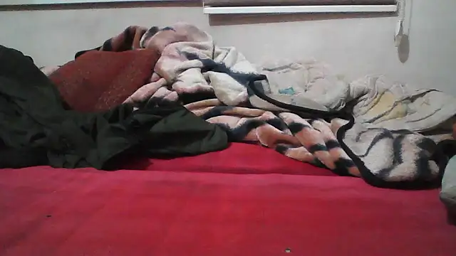 ekimeskim1 online show from 01-14-26, 06:35