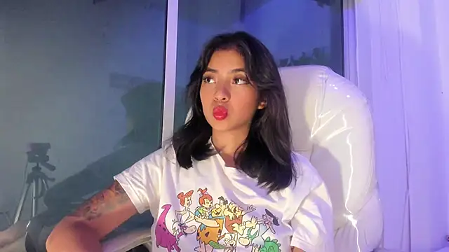 Snapshot of Vic_beckeer chatting on 01-09-25, 06:59 Vic beckeer online show from 01-09-25, 06:59