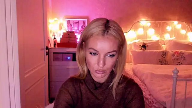 aestetick online show from 11-06-25, 12:39