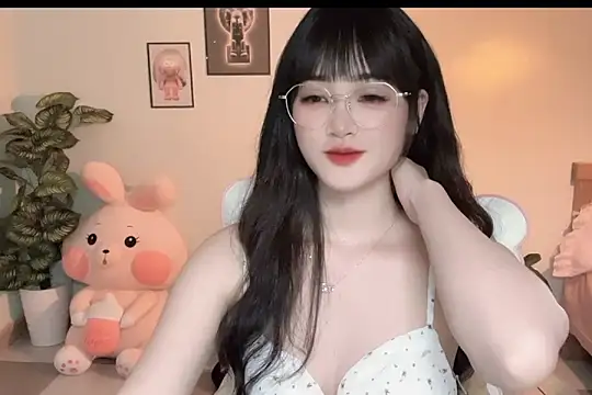  Aimy  online show from 10-13-25, 04:29