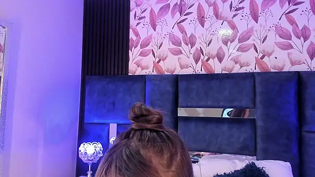 AmmyJones  online show from 09-08-25, 07:35