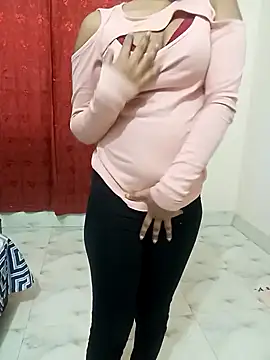 Snapshot of Baby_love667 chatting on 01-06-26, 08:51 Baby love667 online show from 01-06-26, 08:51