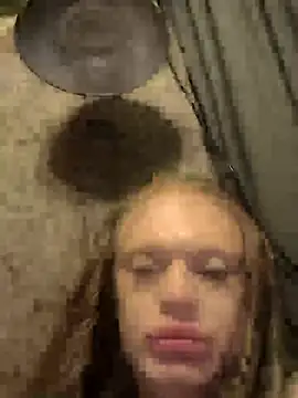 ImCarolinaCutiexxx online show from 09-16-25, 08:32