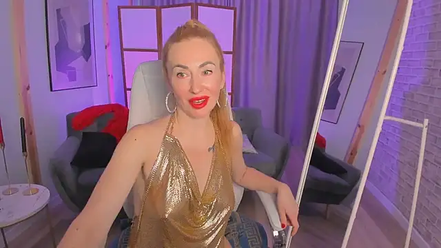 Snapshot of Lakshmi_lotus chatting on 03-18-25, 10:25 Lakshmi lotus online show from 03-18-25, 10:25