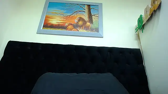 Snapshot of SpicyQueenxxxx chatting on 02-02-25, 04:37 SpicyQueenxxxx online show from 02-02-25, 04:37