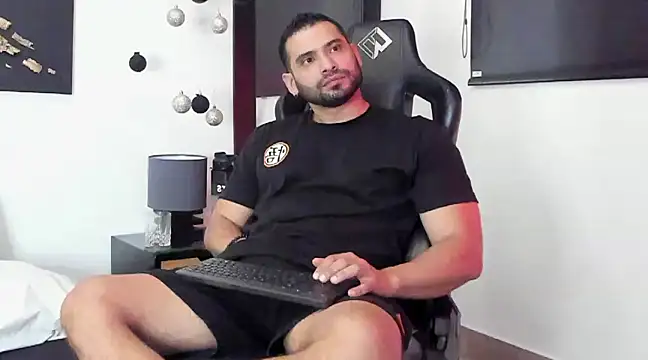 Snapshot of Dereck_vega chatting on 12-11-24, 09:55 Dereck vega online show from 12-11-24, 09:55