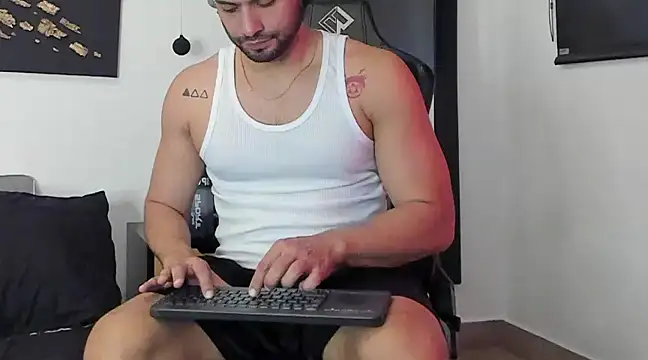 Snapshot of Dereck_vega chatting on 12-28-24, 09:40 Dereck vega online show from 12-28-24, 09:40