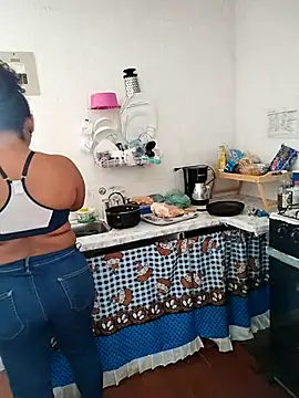 samanthaeliott22 online show from 03-10-25, 08:01