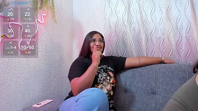 samanthaeliott22 online show from 11-13-25, 01:04