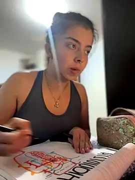 Cloew Marz online show from 11-17-25, 09:09