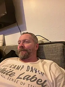 Rockburg online show from 12-24-24, 01:49