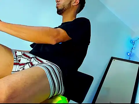 Gregory hard online show from 01-18-25, 09:45