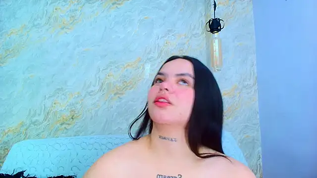 Snapshot of Mia_candy_0 chatting on 12-15-25, 12:09 Mia candy 0 online show from 12-15-25, 12:09