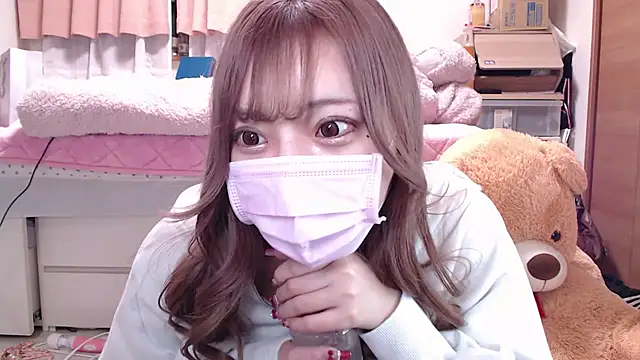  chanMOMO  online show from 12-18-24, 10:51