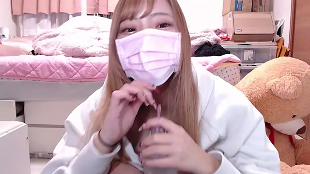  chanMOMO  online show from 01-03-25, 07:38