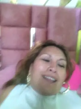 Snapshot of Kazsandraa chatting on 11-27-25, 01:02 Kazsandraa online show from 11-27-25, 01:02