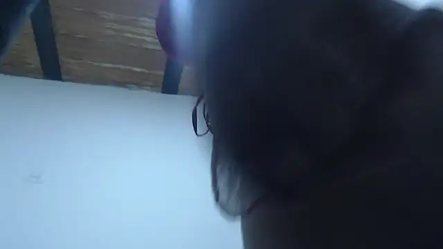 Snapshot of Eve_Starr chatting on 10-28-25, 10:41 Eve Starr online show from 10-28-25, 10:41