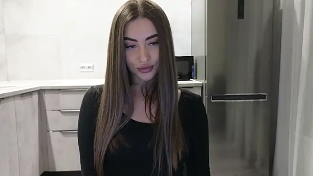 Snapshot of Cinderella____ chatting on 01-11-25, 11:24 Cinderella online show from 01-11-25, 11:24