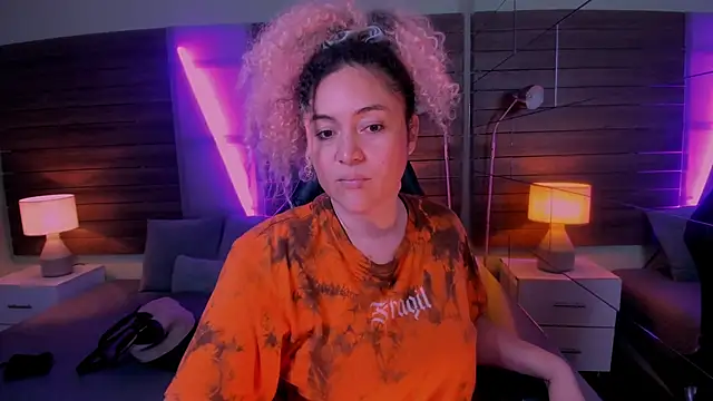 Kateryn  online show from 02-01-25, 08:47