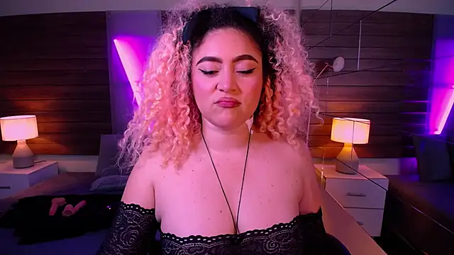 Kateryn  online show from 02-10-25, 06:45