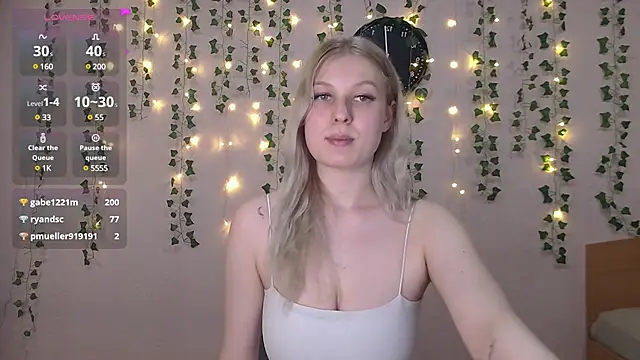 EmiliaDuchess online show from 03-06-25, 01:03