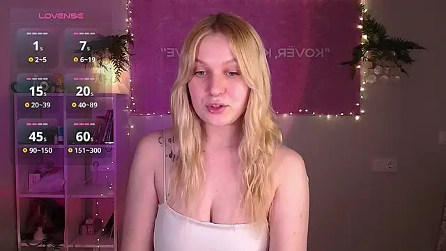 EmiliaDuchess online show from 03-04-26, 01:50