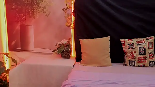 sexybaby22111 online show from 03-03-25, 12:59