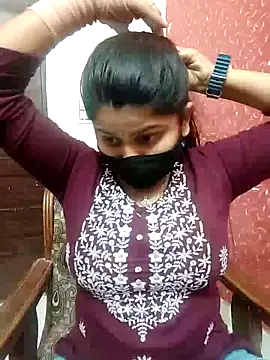 Hotty-simran online show from 03-06-25, 08:30