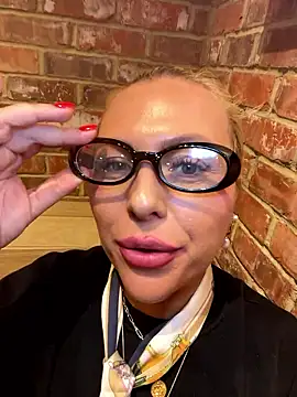 Snapshot of Arabellalee23 chatting on 01-12-26, 02:55 Arabellalee23 online show from 01-12-26, 02:55